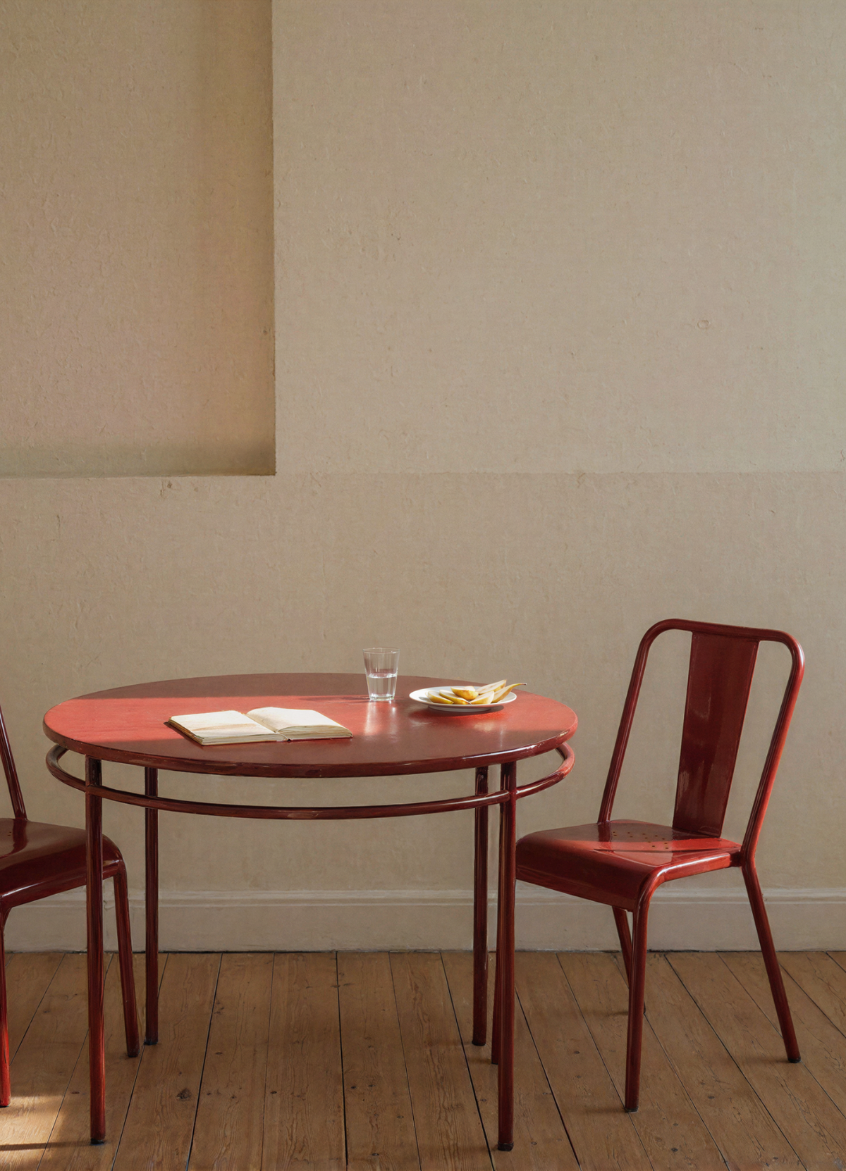 Chaise T37 - Rouge Vin