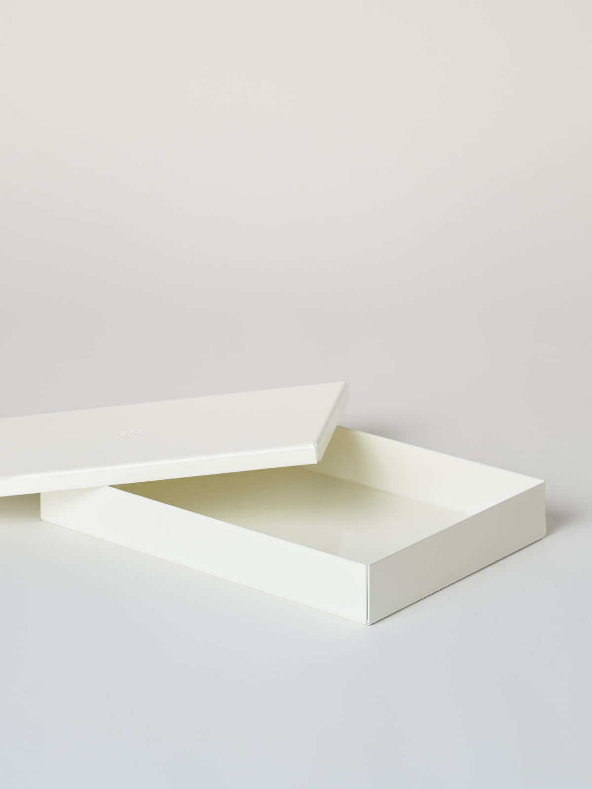 Medium-sized metal box - Blue Black