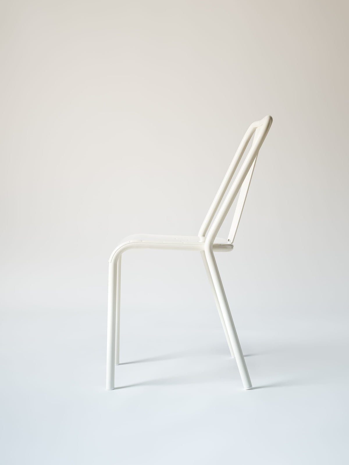 Chaise T37 - Rouge Vin