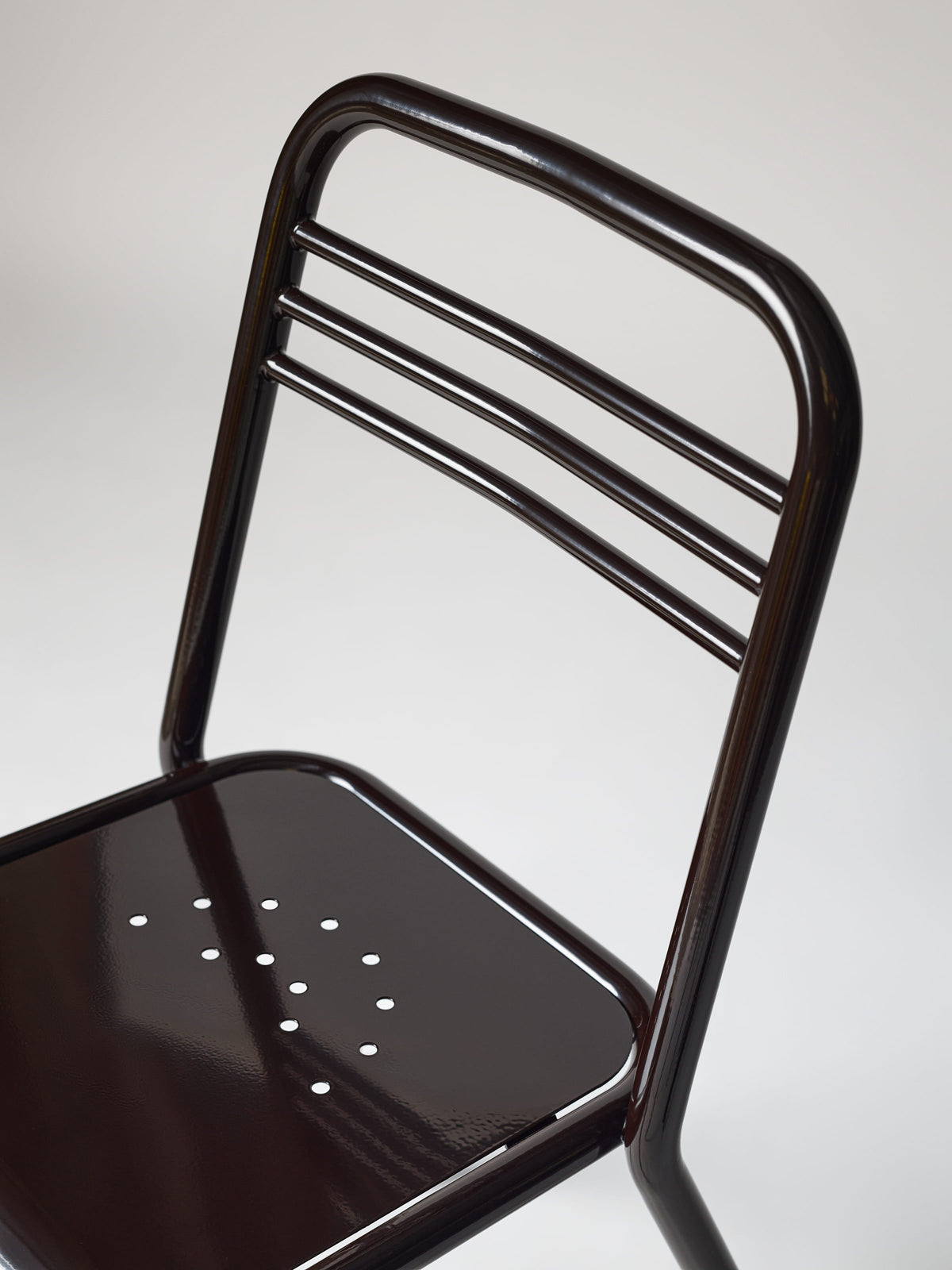Chaise UD - Brun Noir