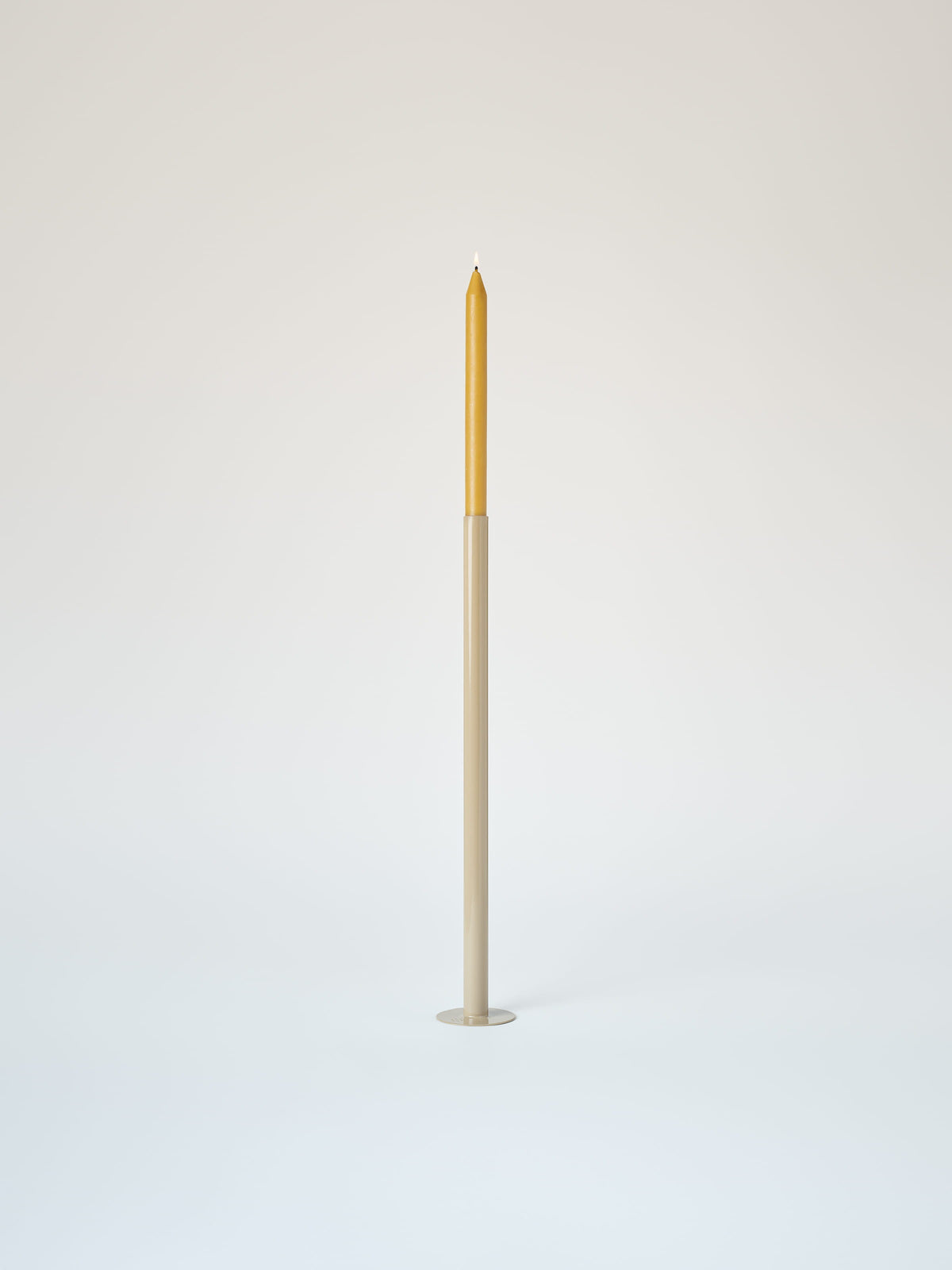 Grand bougeoir avec bougie à la cire d'abeille - Gris Beige