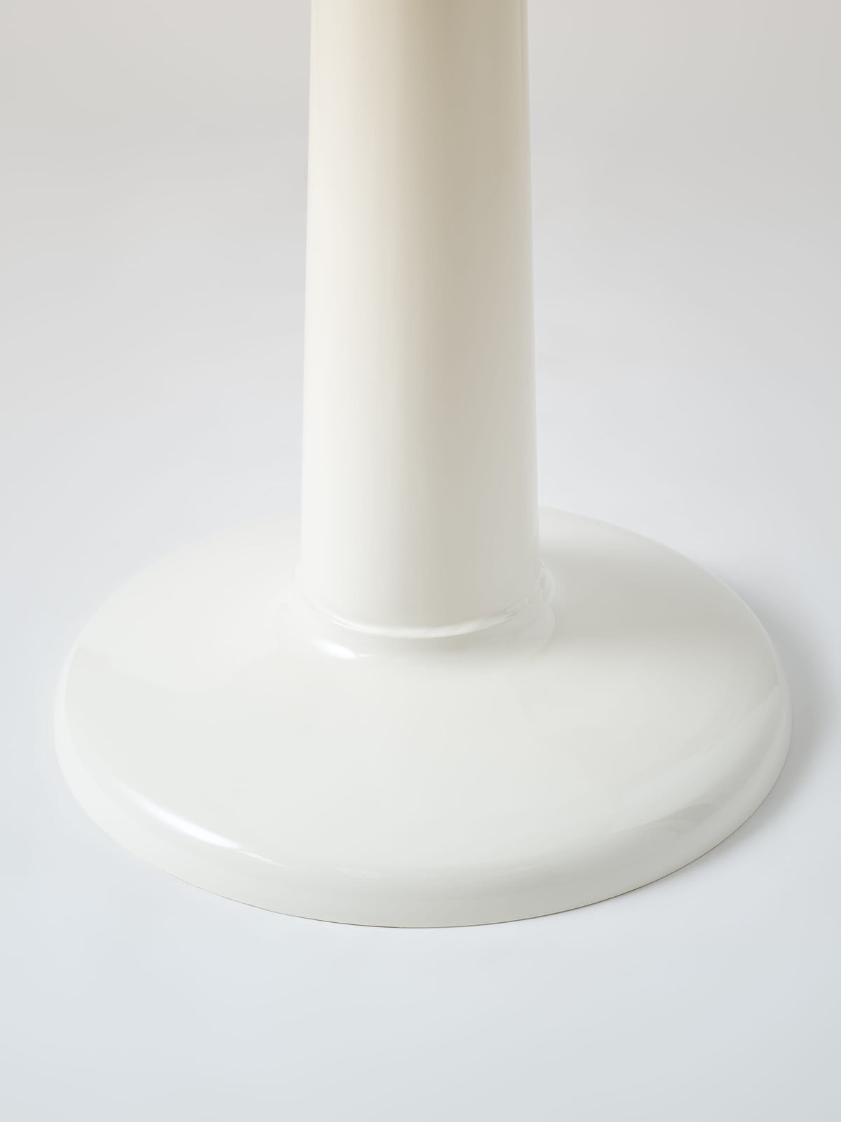 Table G Ø80 - Noir Foncé