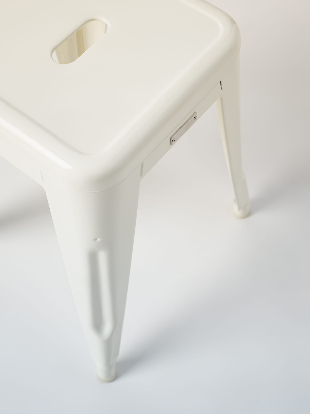 H45 Stool - Rush Green