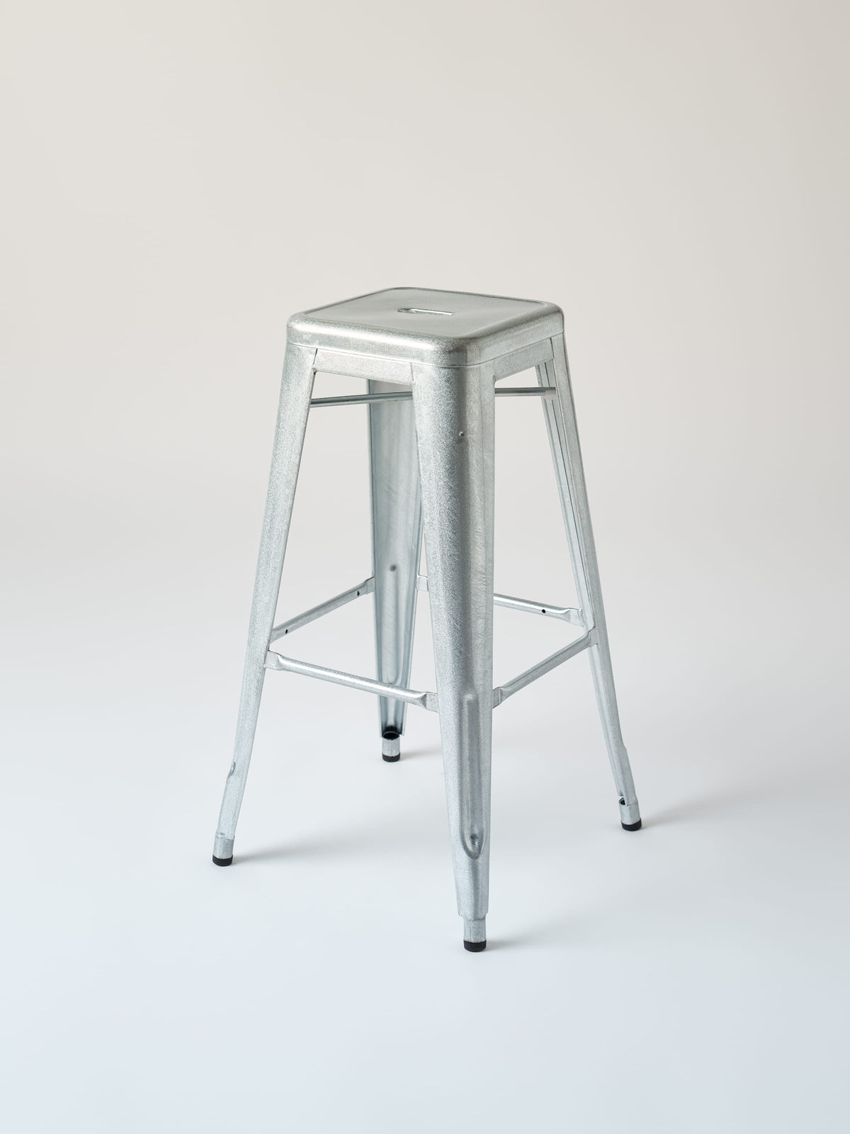 Tabouret H75 - Galvanisé Verni